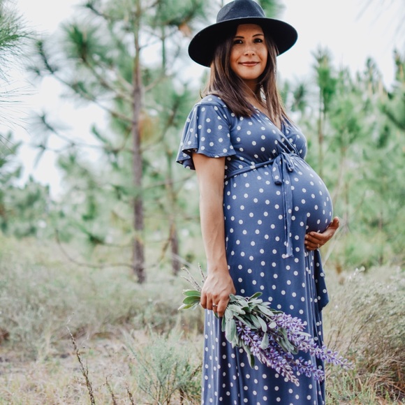 Ingrid & Isabel Dresses & Skirts - Ingrid & Isabel - Polka Dot Knit Wrap Dress